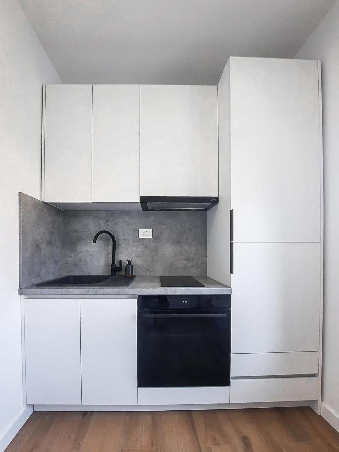 Apartmani Tatjana ノヴァリャ エクステリア 写真